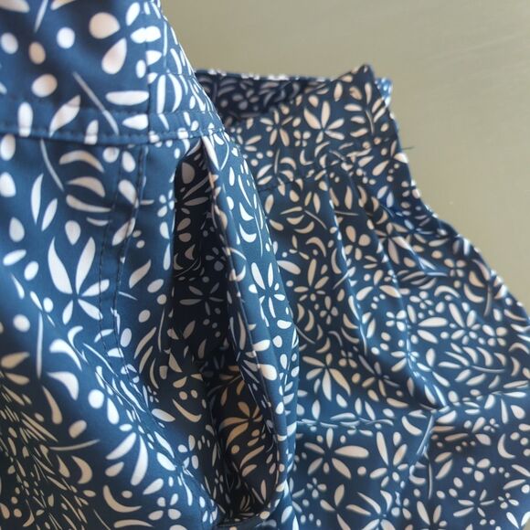 RipSkirt Hawaii Womens Small Length 3 Blue Floral Wrap Skirt Beach Summer - Picture 6 of 6